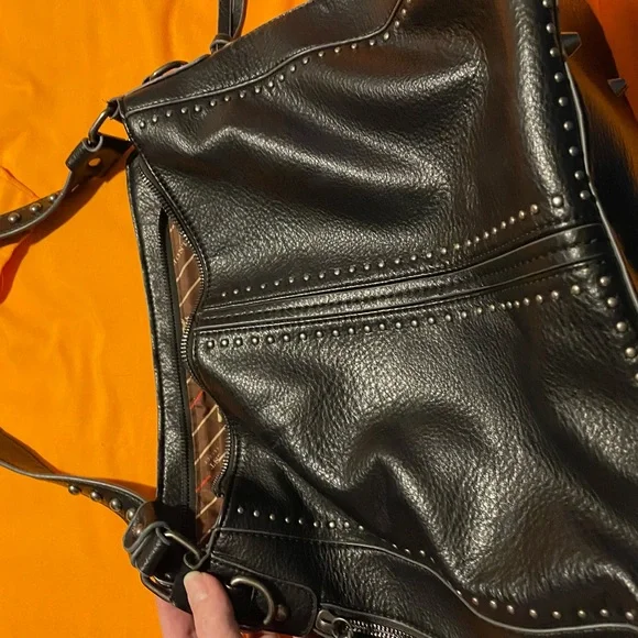 Black studded faux leather bag. Lots of compartments - Picture 5 of 7